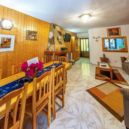 La Casa De Quico